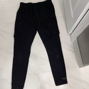 Alphalete Identity Cargo Joggers Medium